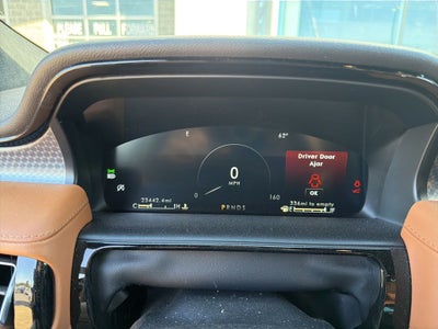 2023 Lincoln Nautilus Black Label