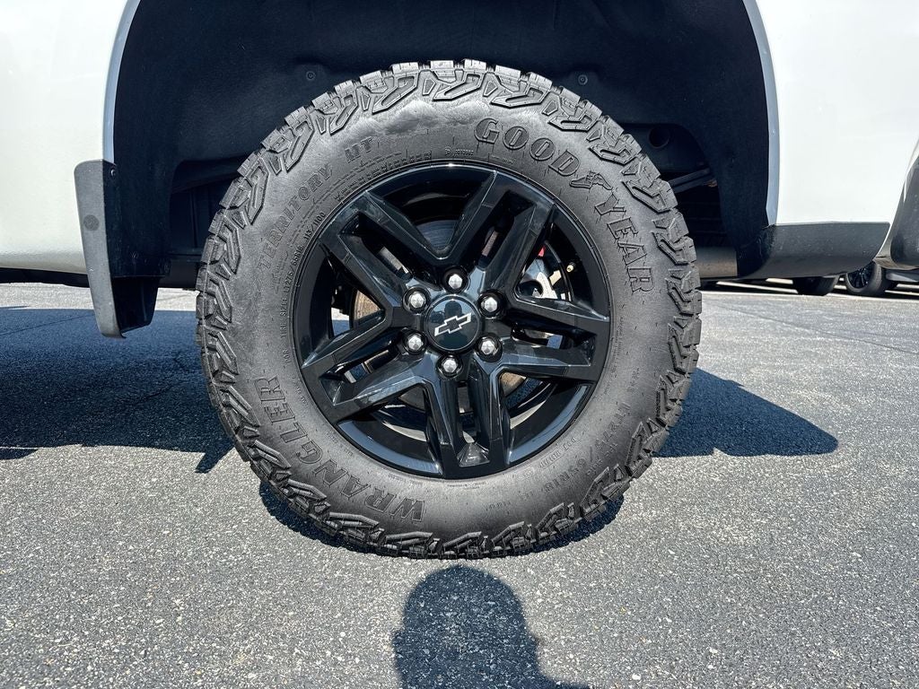 2024 Chevrolet Silverado 1500 Custom Trail Boss