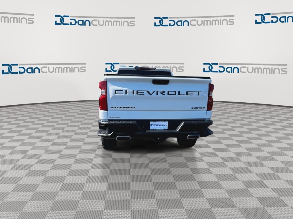 2024 Chevrolet Silverado 1500 Custom Trail Boss