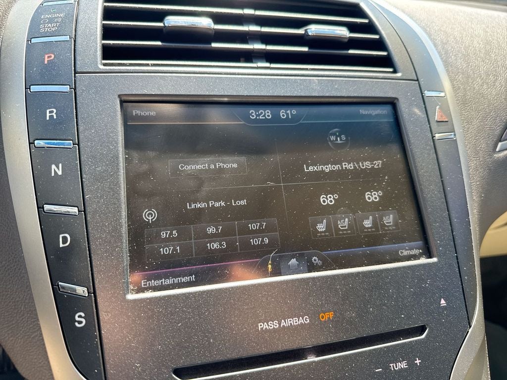 2014 Lincoln MKZ Base