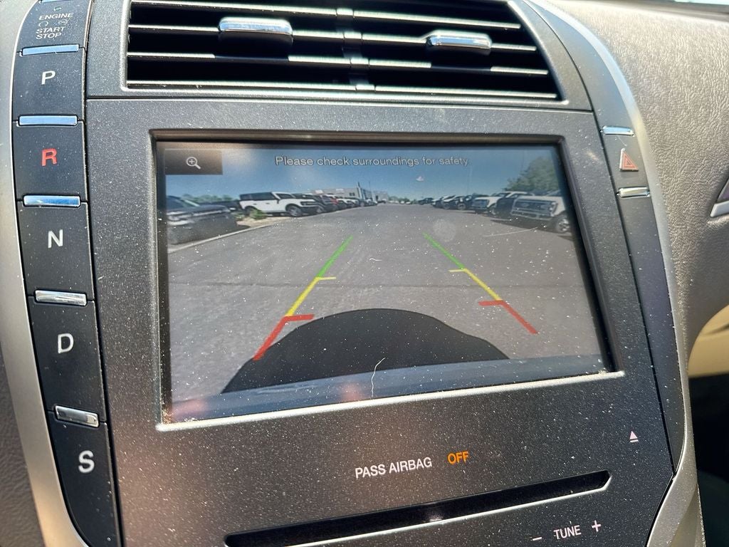 2014 Lincoln MKZ Base