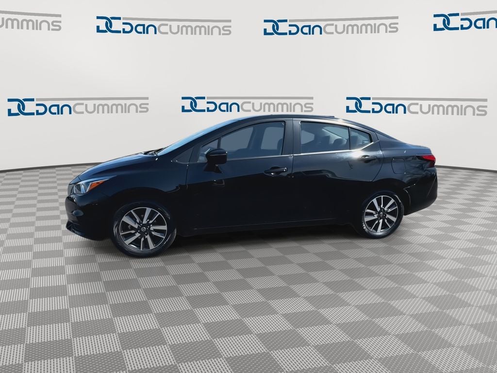 2021 Nissan Versa 1.6 SV