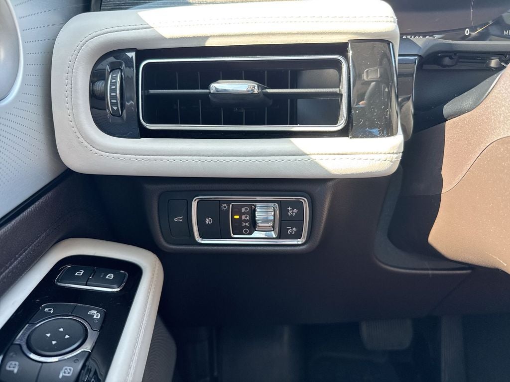 2020 Lincoln Aviator Black Label