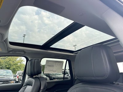 2027 Lincoln Navigator Reserve