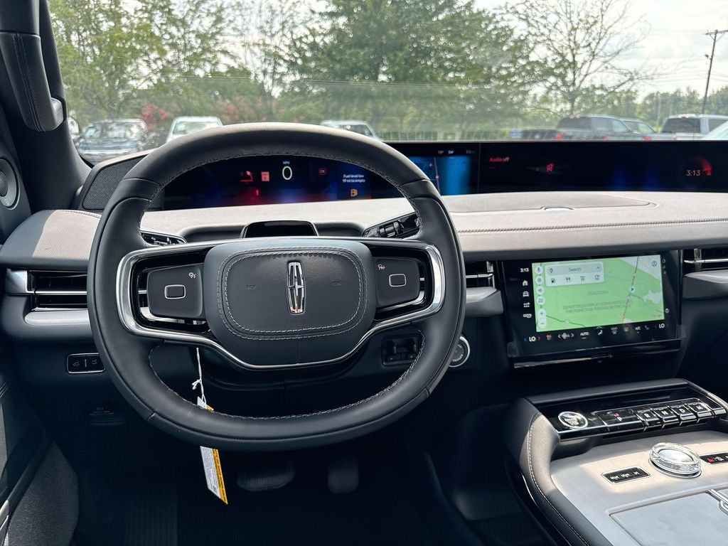 2027 Lincoln Navigator L Reserve
