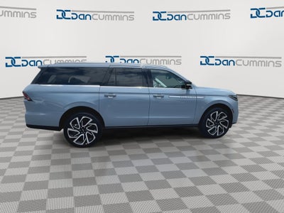2027 Lincoln Navigator L Reserve