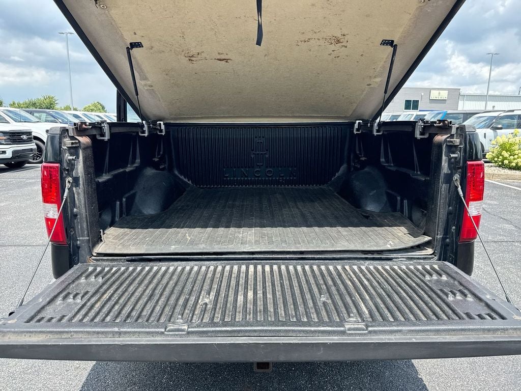 2006 Lincoln Mark LT Base