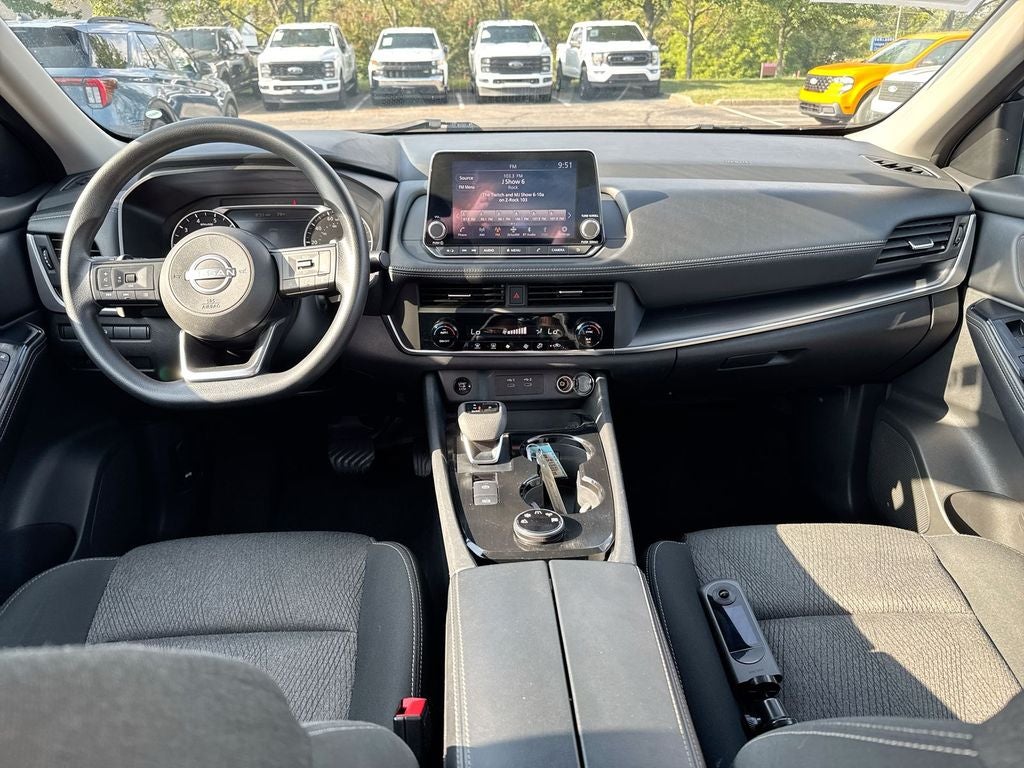 2024 Nissan Rogue SV