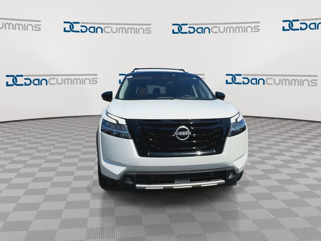 2022 Nissan Pathfinder Platinum