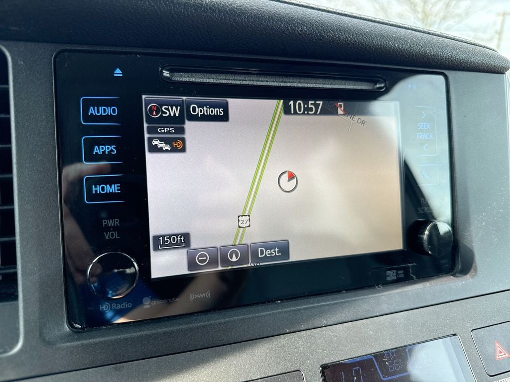 2017 Toyota Sienna XLE