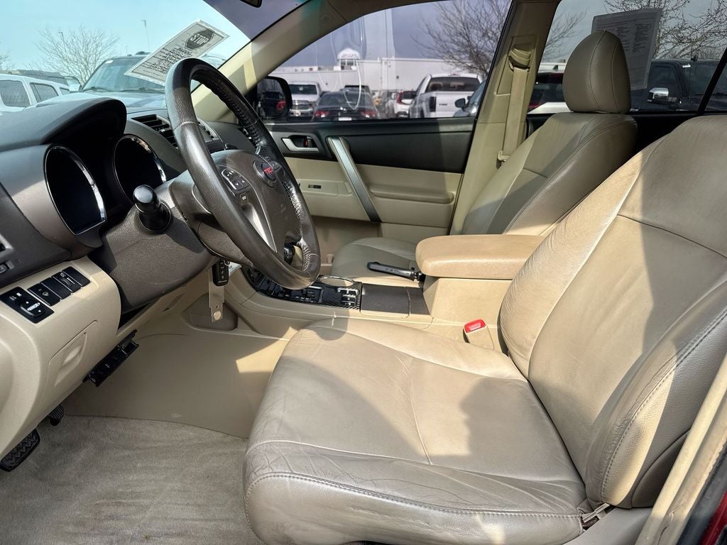 2010 Toyota Highlander SE