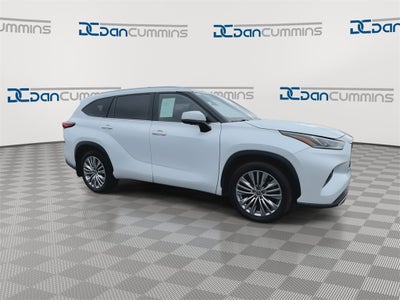2023 Toyota Highlander Platinum