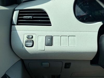 2013 Toyota Sienna LE