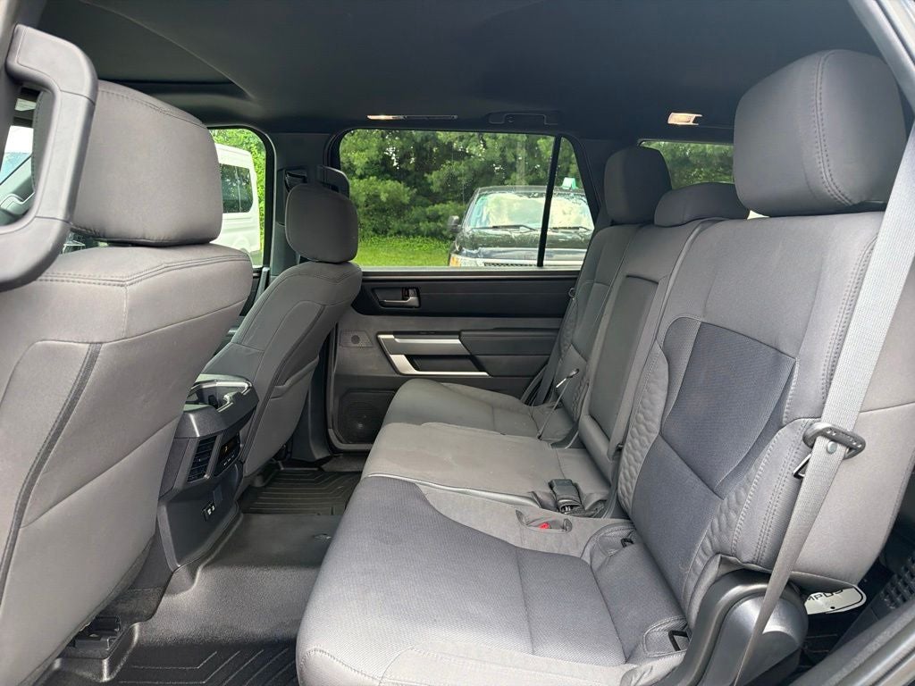 2025 Toyota Sequoia SR5