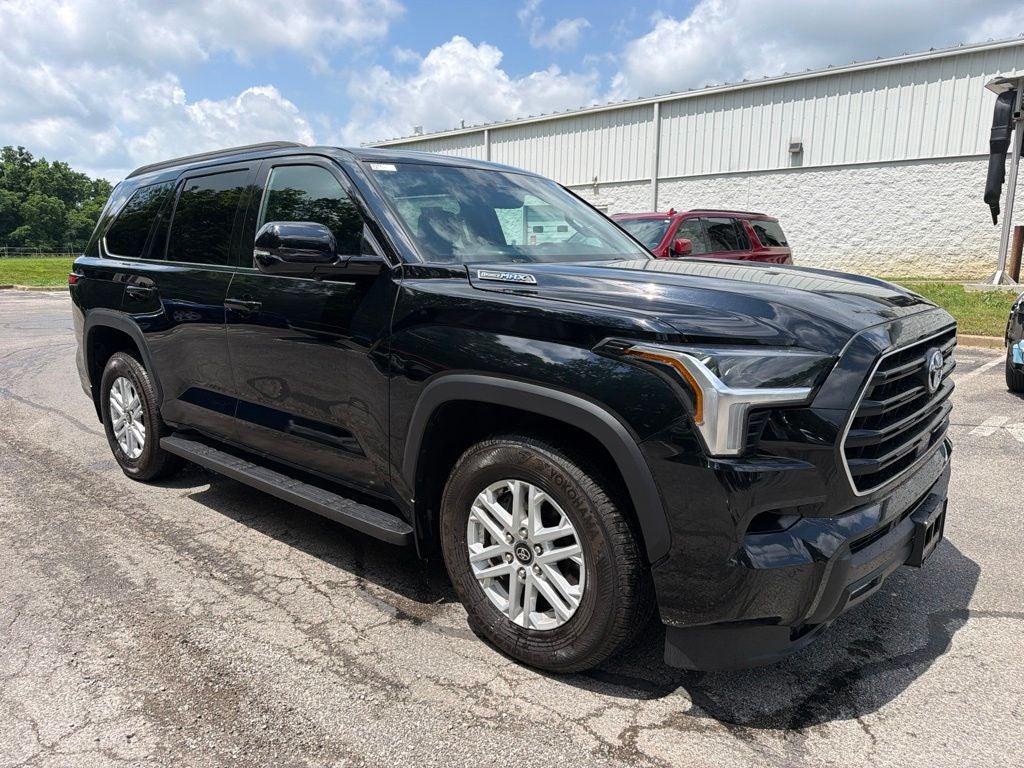 2025 Toyota Sequoia SR5