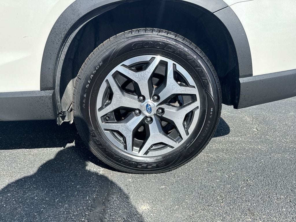 2024 Subaru Forester Premium