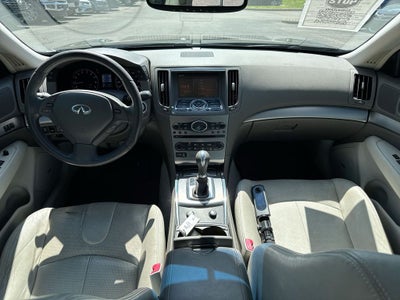 2013 INFINITI G37 Journey