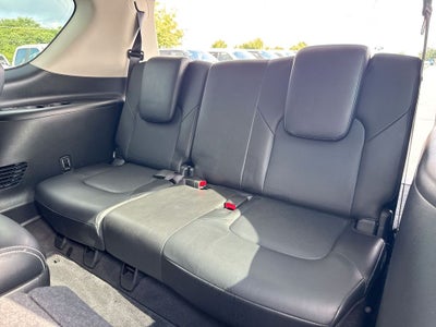 2017 INFINITI QX80 Base