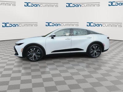 2024 Toyota Crown XLE
