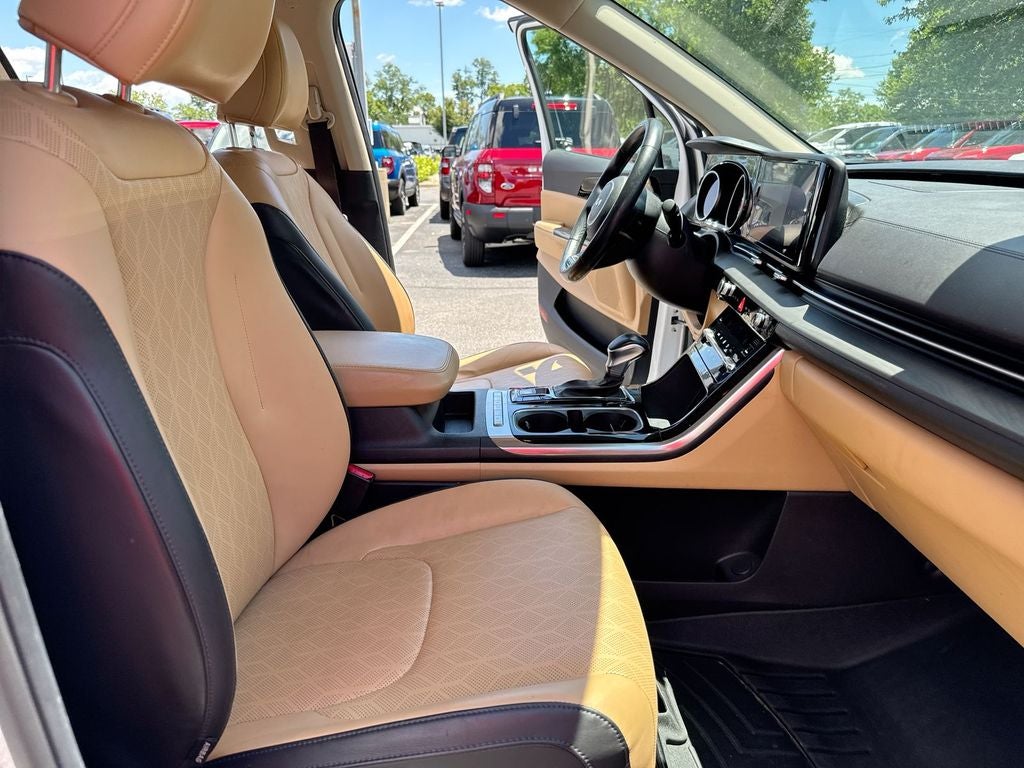 2022 Kia Carnival EX