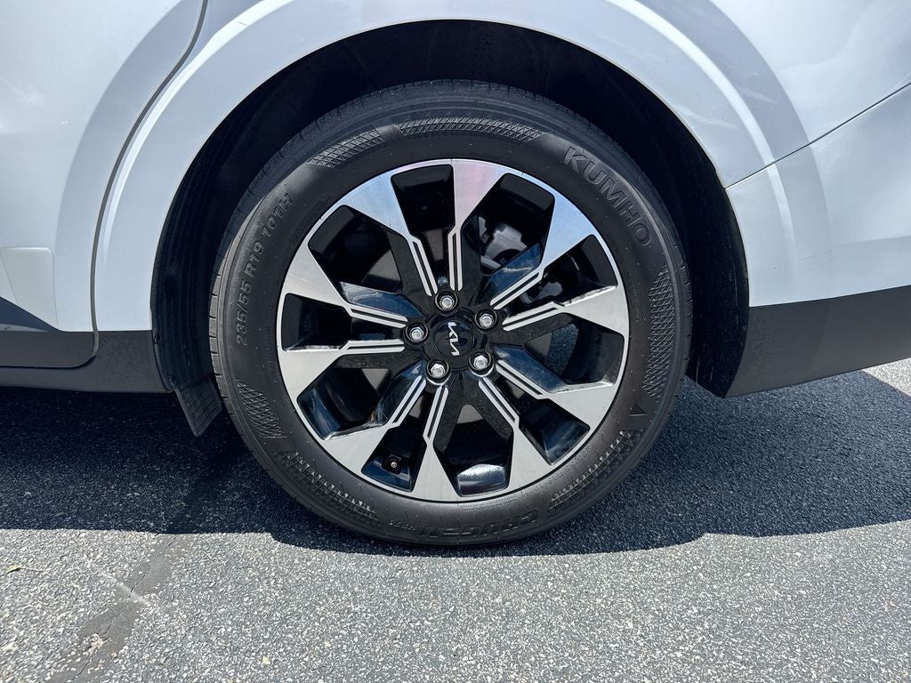 2022 Kia Carnival EX