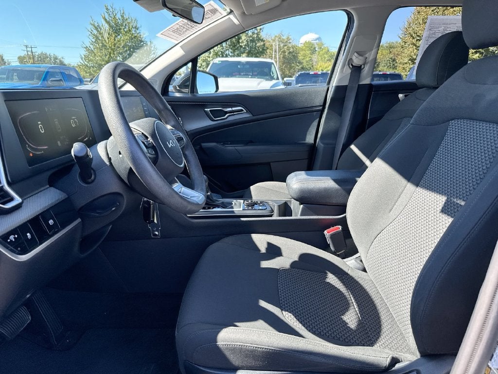 2023 Kia Sportage LX