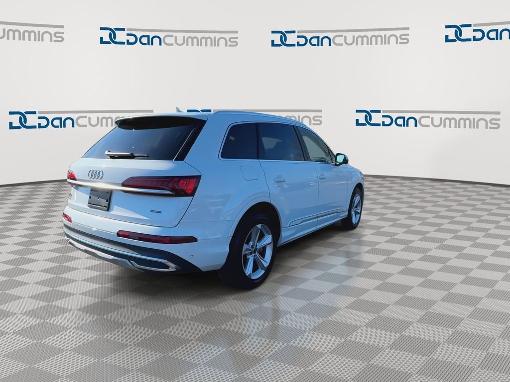 2024 Audi Q7 45 Premium Plus