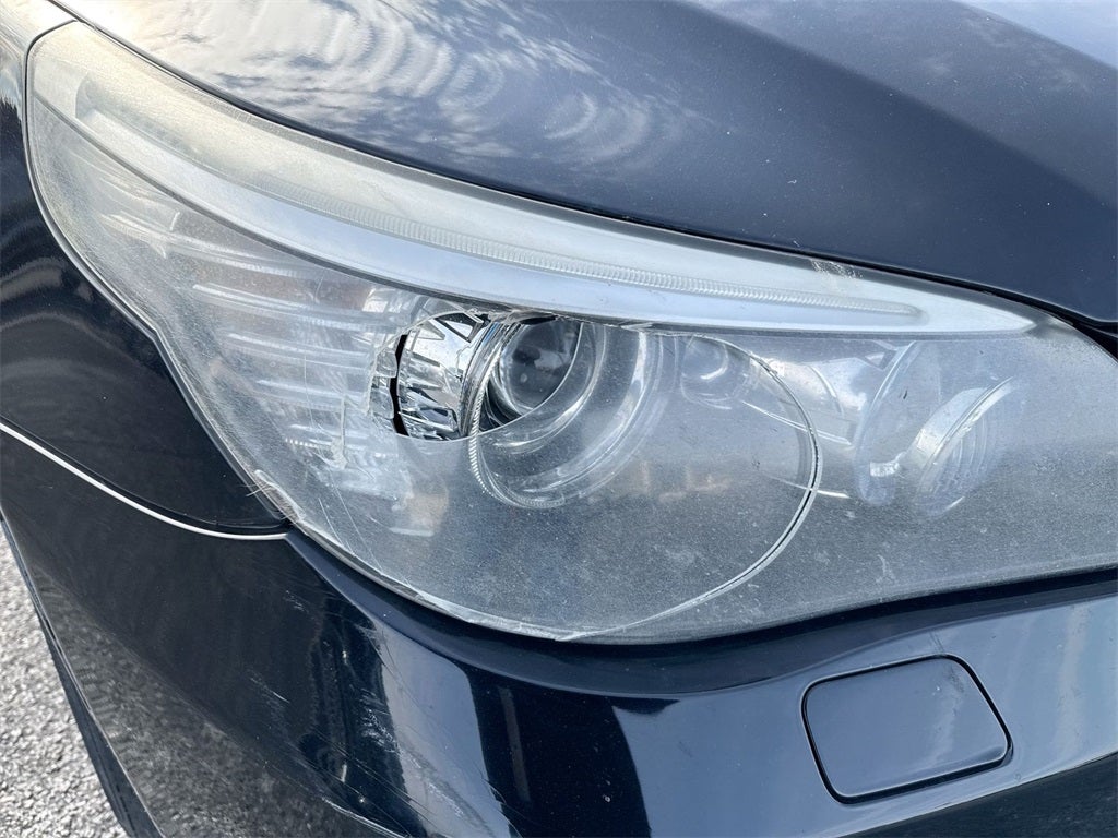 2010 BMW 5 Series 528i