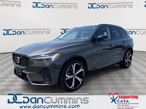 2023 Volvo XC60 B5 Ultimate Dark Theme