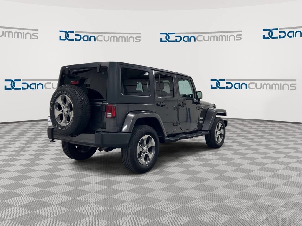 2017 Jeep Wrangler Unlimited Sahara