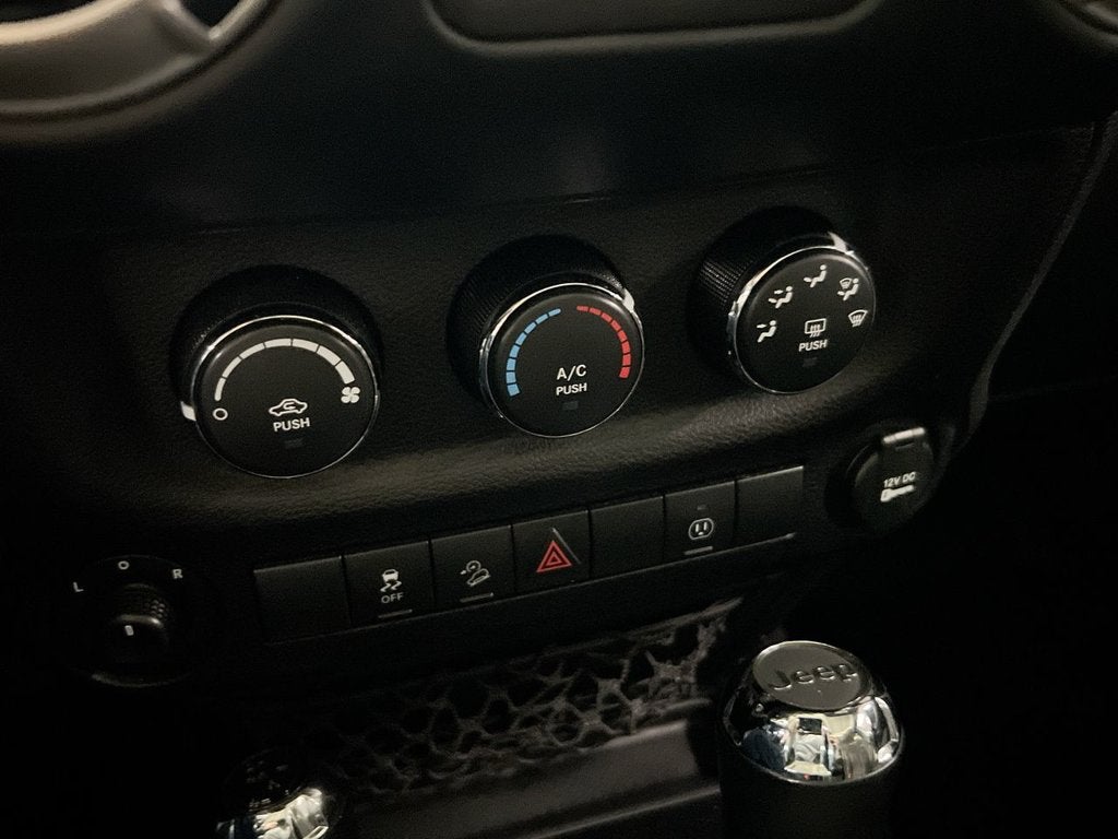 2018 Jeep Wrangler JK Unlimited Sahara