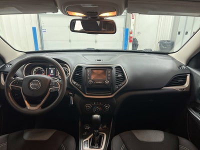 2015 Jeep Cherokee Sport
