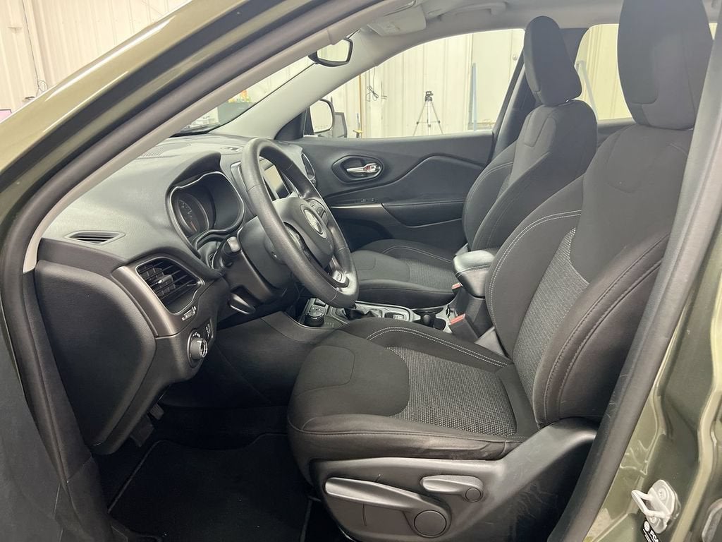 2021 Jeep Cherokee Latitude