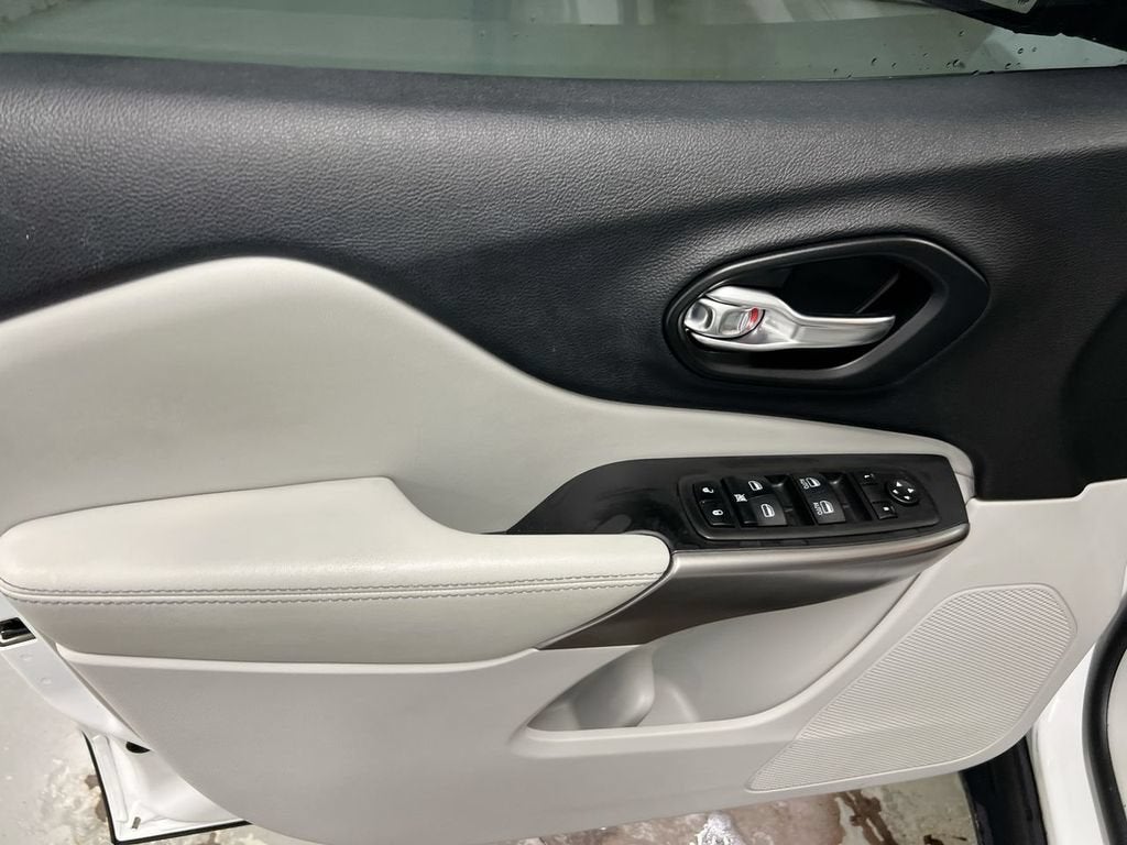 2021 Jeep Cherokee Latitude Plus