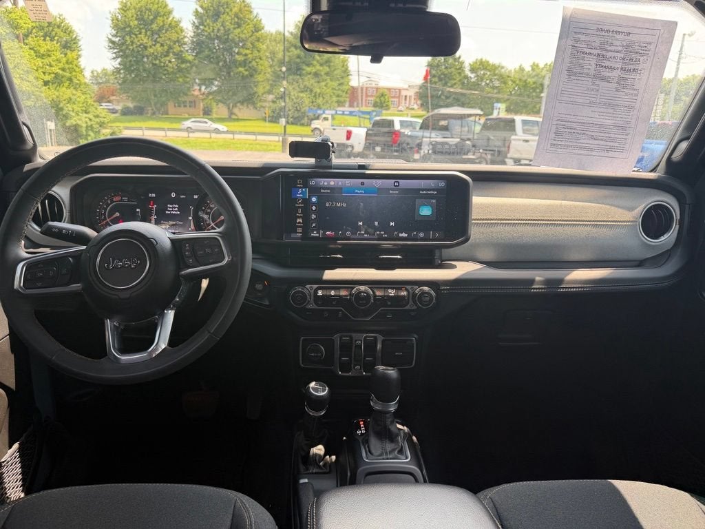 2024 Jeep Wrangler Sahara
