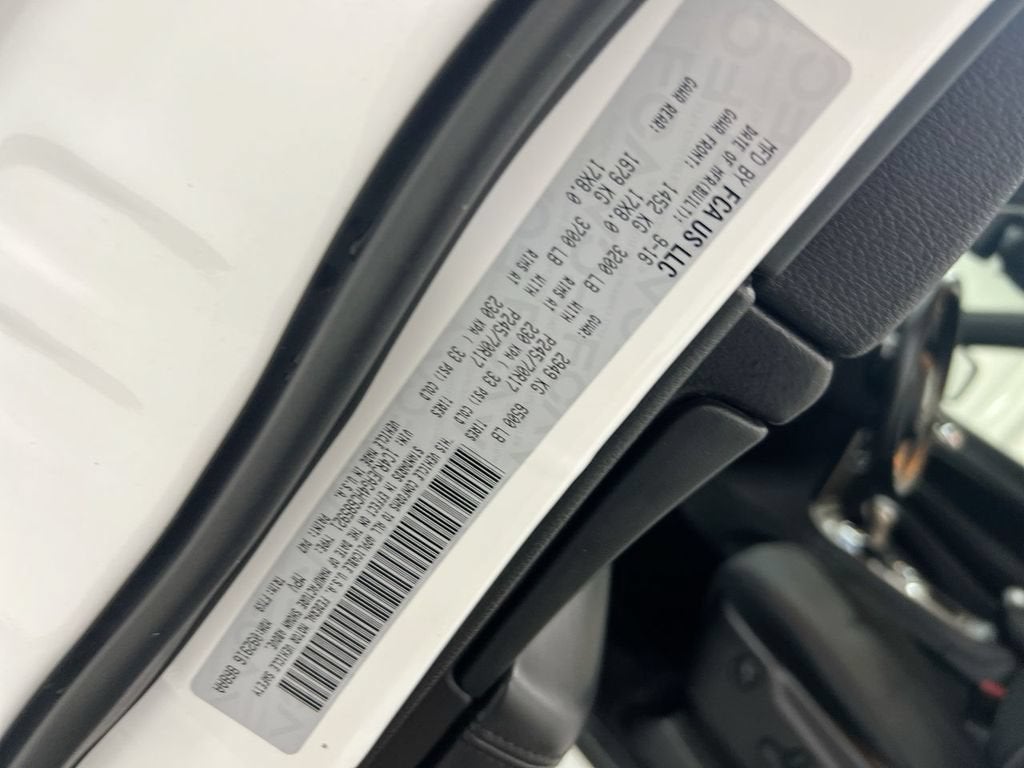 2017 Jeep Grand Cherokee Laredo