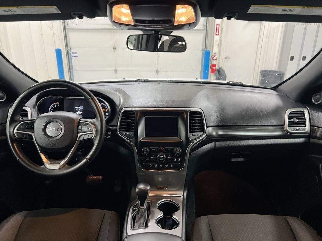 2020 Jeep Grand Cherokee Laredo