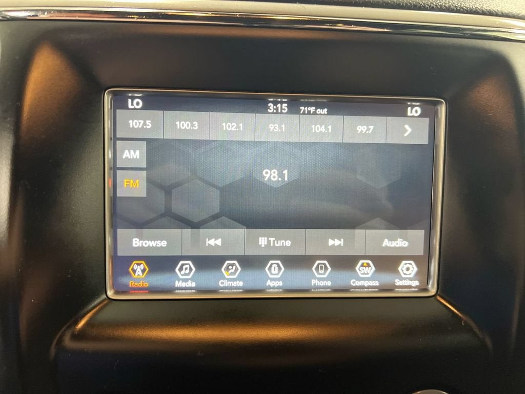 2020 Jeep Grand Cherokee Laredo