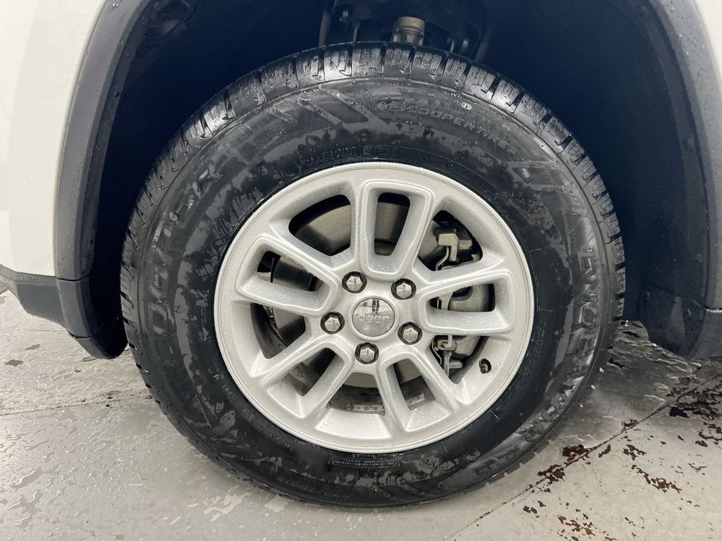 2020 Jeep Grand Cherokee Laredo