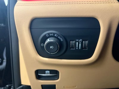 2023 Jeep Grand Cherokee Summit Reserve