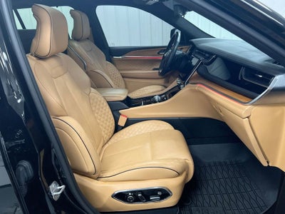 2023 Jeep Grand Cherokee Summit Reserve