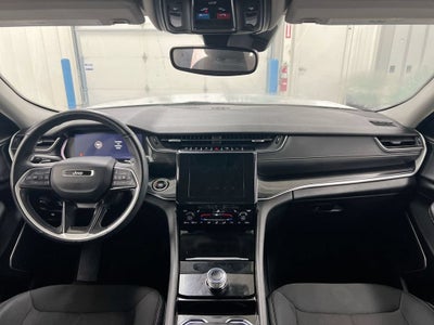 2022 Jeep Grand Cherokee L Laredo