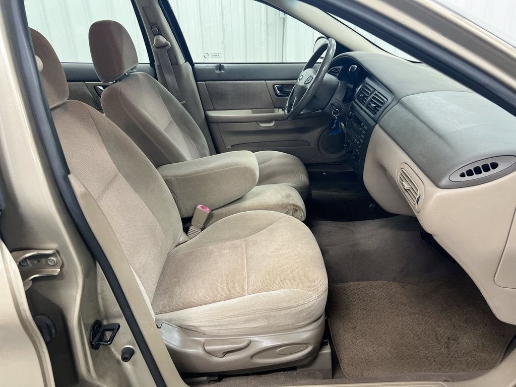 2001 Ford Taurus SES