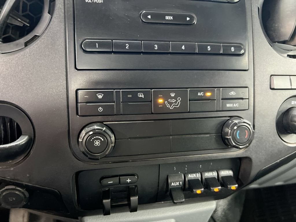 2012 Ford Super Duty F-550 DRW XL
