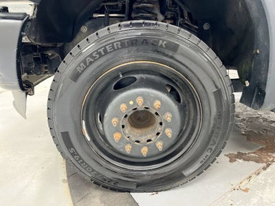 2012 Ford Super Duty F-550 DRW XL