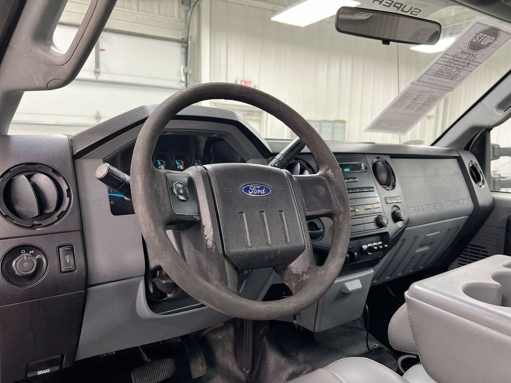 2012 Ford Super Duty F-550 DRW XL