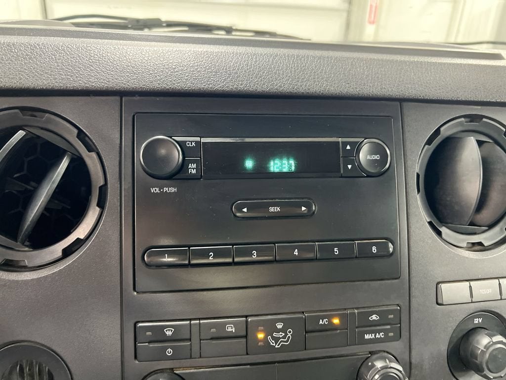 2012 Ford Super Duty F-550 DRW XL