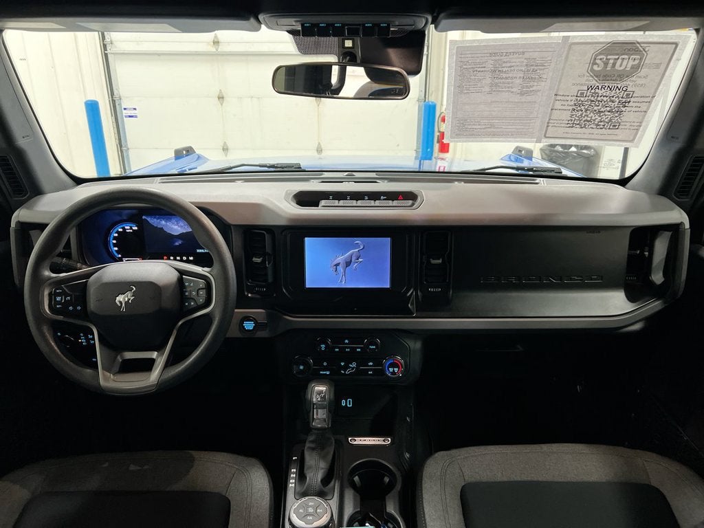 2023 Ford Bronco Base