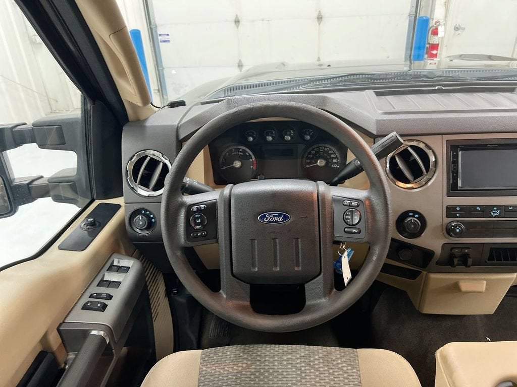 2016 Ford Super Duty F-350 SRW Lariat