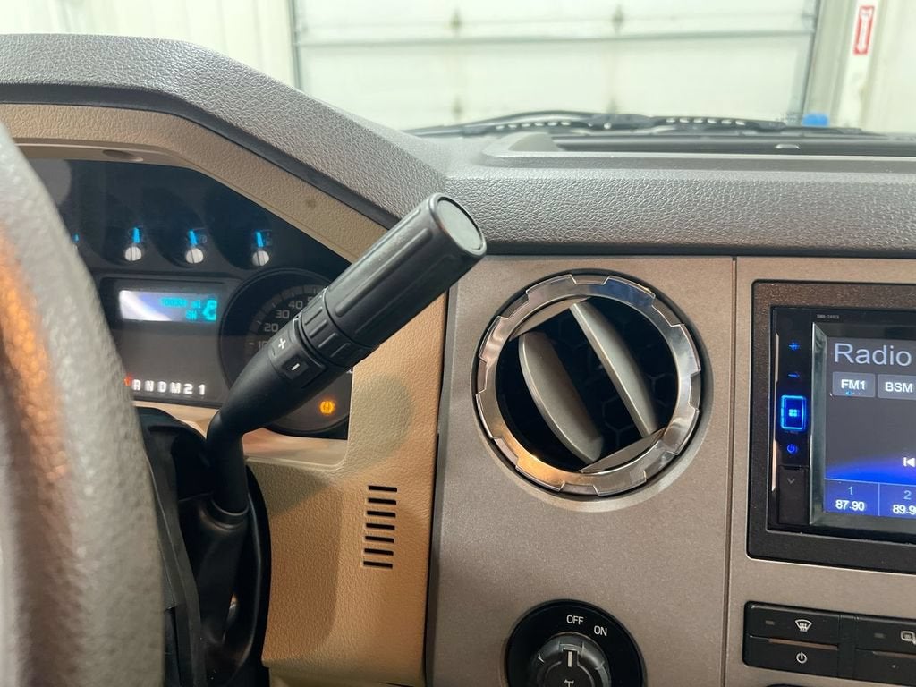 2016 Ford Super Duty F-350 SRW Lariat